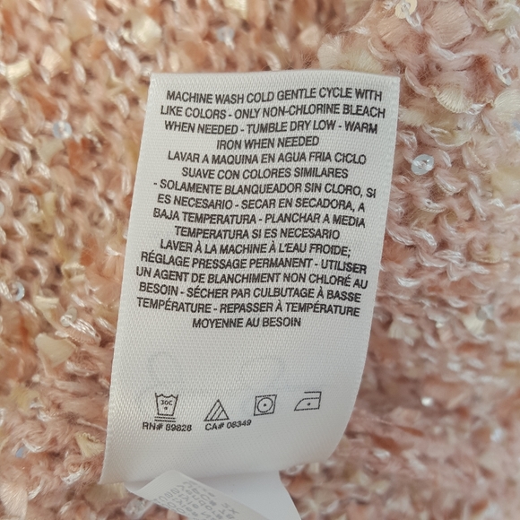 Jessica Simpson Sweater - Picture 5 of 6